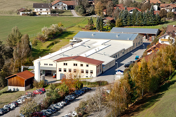 Zweigwerk Untergschwandt wird gegründet.